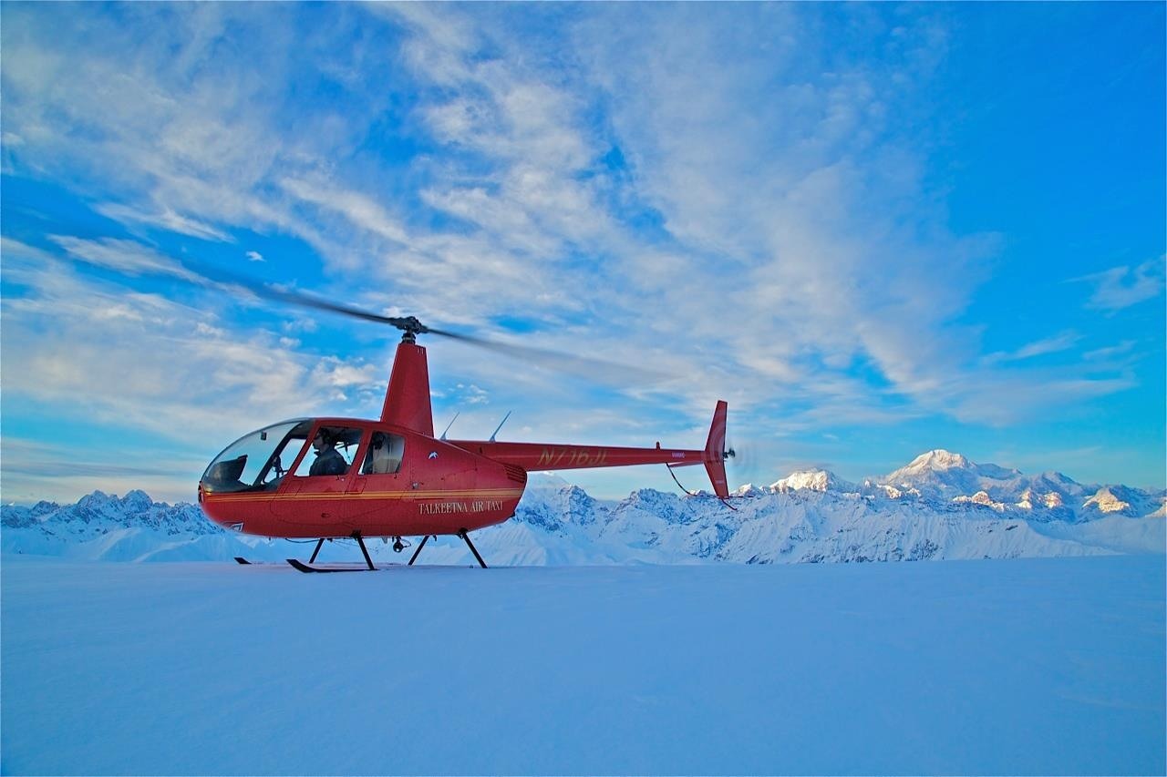 R44 Helicopter