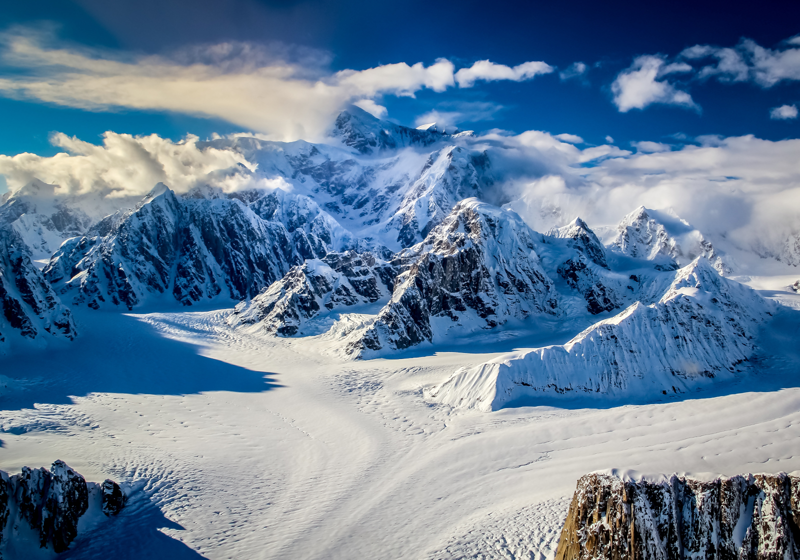 Ruth Glacier landing site near Sheldon Mountain House