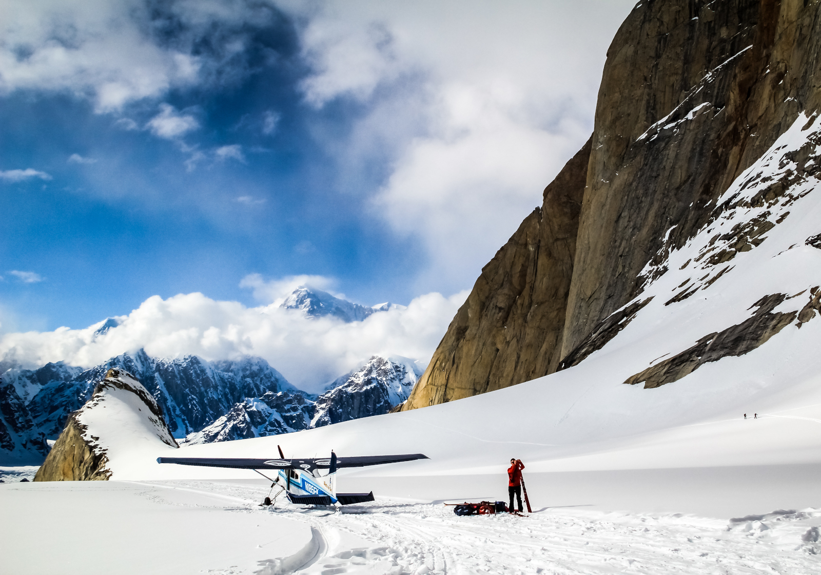 Root Canal glacier landing area near Moose's Tooth